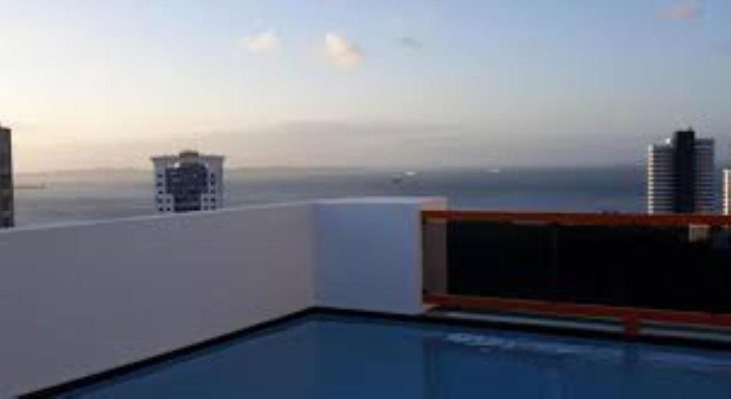 Maravilhoso Apartamento 2 Quartos Com Ofuro Porto Da Barra Salvador Summer Barra Flat Ngoại thất bức ảnh