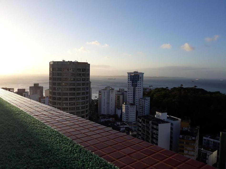 Maravilhoso Apartamento 2 Quartos Com Ofuro Porto Da Barra Salvador Summer Barra Flat Ngoại thất bức ảnh