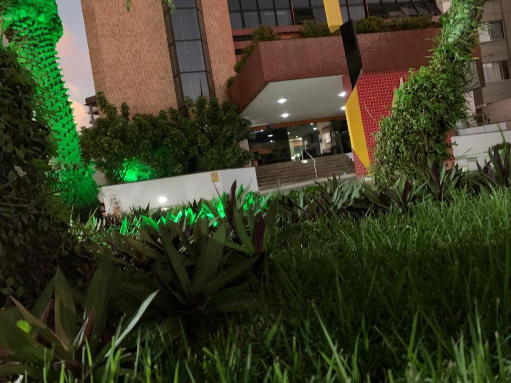 Maravilhoso Apartamento 2 Quartos Com Ofuro Porto Da Barra Salvador Summer Barra Flat Ngoại thất bức ảnh